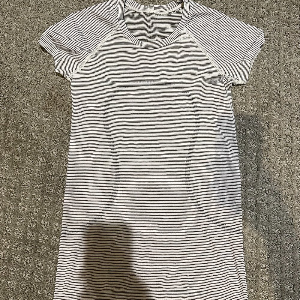 Lululemon Swifty Tech Short Sleeve